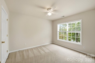 Welcome to this beautifully updated 5-bedroom, 3-bathroom home - photo 33