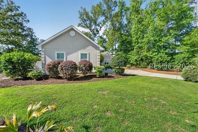 Private dock, custom construction, and a peaceful waterfront - photo 40