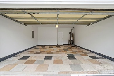 Welcome to this beautifully updated 5-bedroom, 3-bathroom home - photo 42