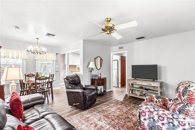 Welcome to this beautifully maintained 3 bedroom, 1 bath home - photo 3