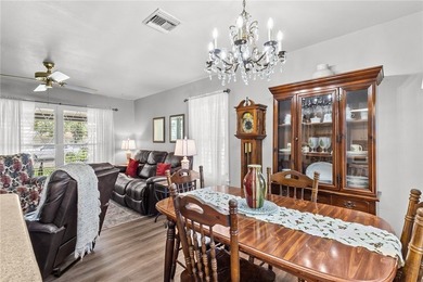 Welcome to this beautifully maintained 3 bedroom, 1 bath home - photo 7