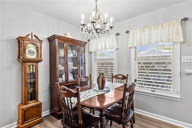 Welcome to this beautifully maintained 3 bedroom, 1 bath home - photo 8
