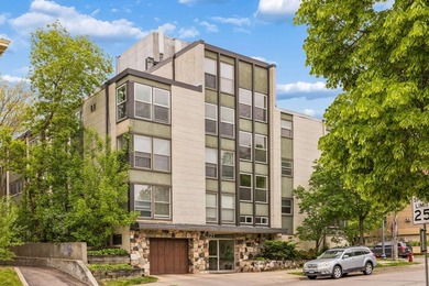 Welcome to the Lowry Hill Park Condominiums! Located directly - photo 2