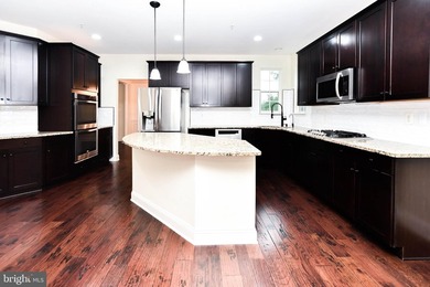 ***BACK on MARKET*** ***UPDATED*** Welcome to this beautiful - photo 15