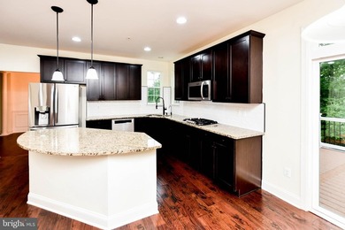 ***BACK on MARKET*** ***UPDATED*** Welcome to this beautiful - photo 16