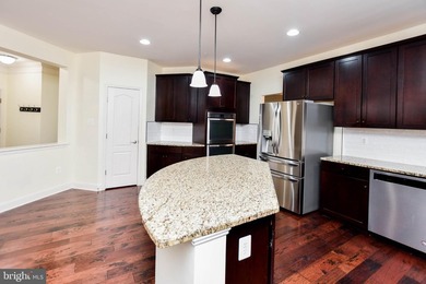 ***BACK on MARKET*** ***UPDATED*** Welcome to this beautiful - photo 17