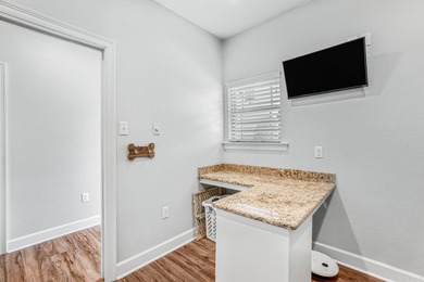 Experience luxury living with breathtaking Arkansas River views - photo 19