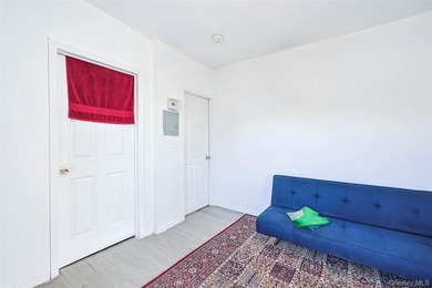 Great investment opportunity in the Bronx with low annual taxes - photo 23