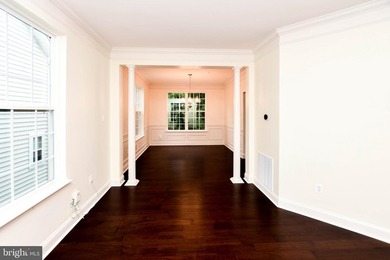 ***BACK on MARKET*** ***UPDATED*** Welcome to this beautiful - photo 24