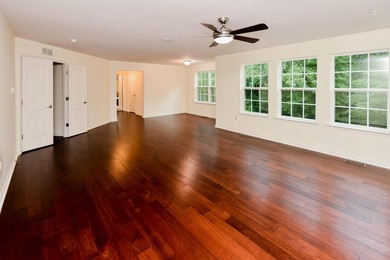 ***BACK on MARKET*** ***UPDATED*** Welcome to this beautiful - photo 28