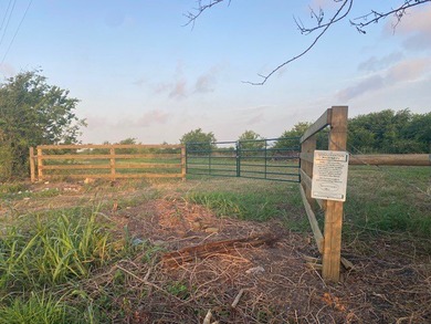 Additional listing photo 3