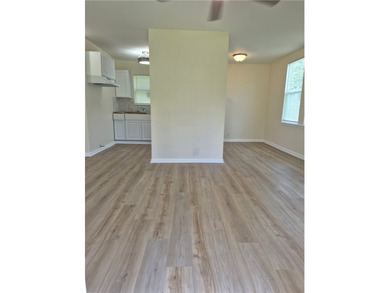 4,007.50$ * down payment with FHA loan* BEAUTIFUL REMODELED - photo 2