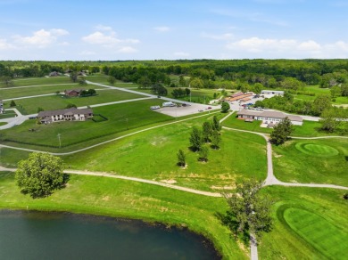 West Plains, MO Luxury Home in Golf Course Subdivision for Sale - photo 26