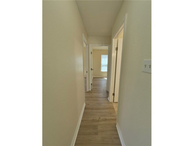 4,007.50$ * down payment with FHA loan* BEAUTIFUL REMODELED - photo 6