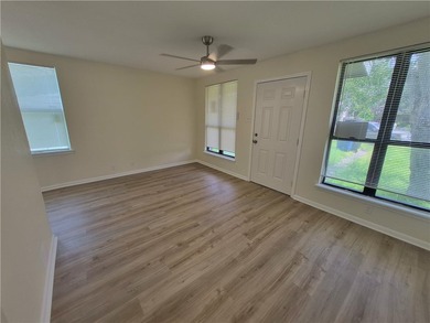 4,007.50$ * down payment with FHA loan* BEAUTIFUL REMODELED - photo 9