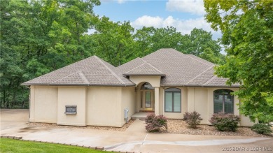 Lake Home For Sale in Four Seasons, Missouri