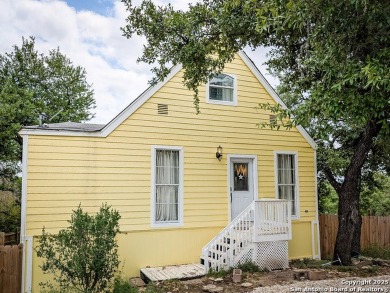 Lake Home For Sale in Canyon Lake, Texas