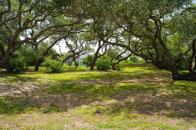 A stunning property located in a desirable waterfront community - photo 1