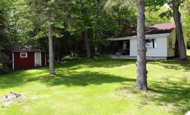 Portage Lake - Houghton County Home Sale Pending in Dollar Bay Michigan