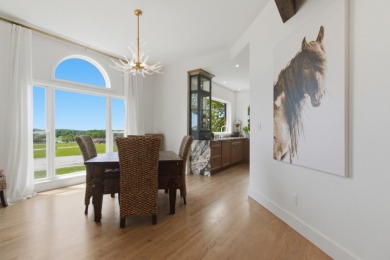 West Plains, MO Luxury Home in Golf Course Subdivision for Sale - photo 11
