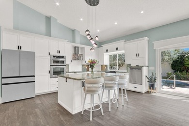 Experience the charm of a Key West-inspired retreat in the heart - photo 15