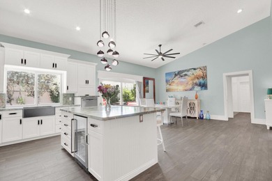 Experience the charm of a Key West-inspired retreat in the heart - photo 16