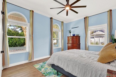 Experience the charm of a Key West-inspired retreat in the heart - photo 20