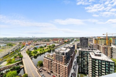 Magnifique studio-condo au 19e etage, au coeur de Griffintown - photo 1