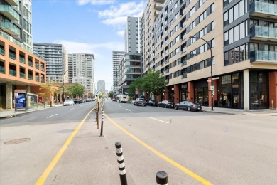 Magnifique studio-condo au 19e etage, au coeur de Griffintown - photo 2