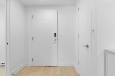 Magnifique studio-condo au 19e etage, au coeur de Griffintown - photo 7