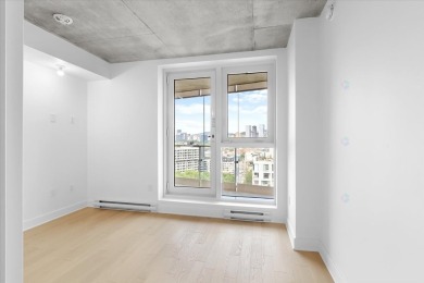 Magnifique studio-condo au 19e etage, au coeur de Griffintown - photo 8