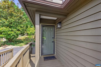 Nestled on a quiet cul-de-sac in Mill Creek Village, this - photo 8