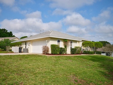 Luxury Living in Gated Lake Mariam Hills - Corner Lot, Custom - photo 4