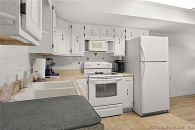 Have you always dreamed of owning a lakefront home? Seize this - photo 12