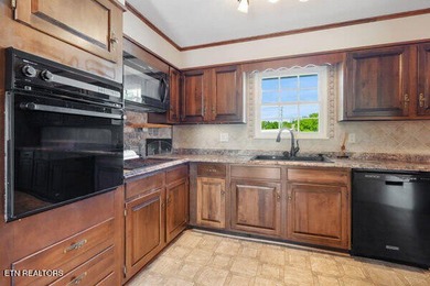 Motivated Sellers! This one has it all! Offering a rarely found - photo 12