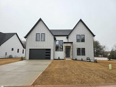 Lake Cooley Home For Sale in Wellford South Carolina