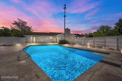 Motivated Sellers! This one has it all! Offering a rarely found - photo 34