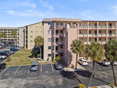 Lake Bayshore Condo For Sale in Bradenton Florida