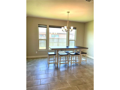This Exquisite 4 Bed 3 full bath OPEN FLOOR PLAN is perfect to - photo 6