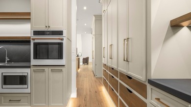 Welcome home to this stunning brand new luxury custom rambler - photo 12