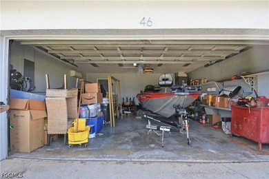 HUGE PRICE IMPROVEMENT! Move-in ready home on an oversized - photo 14