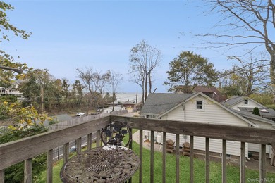 Wake up to breathtaking year-round water views of the Long - photo 14