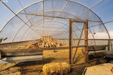 A once-in-a-generation opportunity to acquire one of Oregon's - photo 14