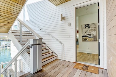 Experience modern waterfront luxury with some of the most - photo 15