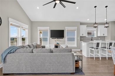 Welcome to your coastal dream home in desirable South Rockport! - photo 9