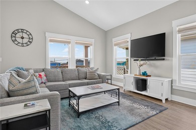 Welcome to your coastal dream home in desirable South Rockport! - photo 10