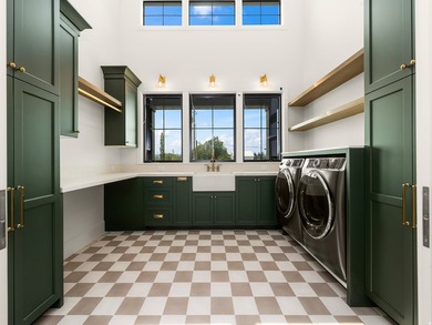 Welcome home to this stunning brand new luxury custom rambler - photo 25