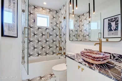 Experience modern waterfront luxury with some of the most - photo 27