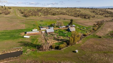A once-in-a-generation opportunity to acquire one of Oregon's - photo 28