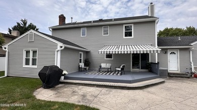 Welcome to this stunning Colonial tucked away on a private - photo 29